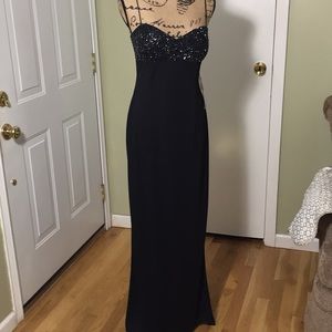 Elegant classy beaded embellished formal NWT🌹